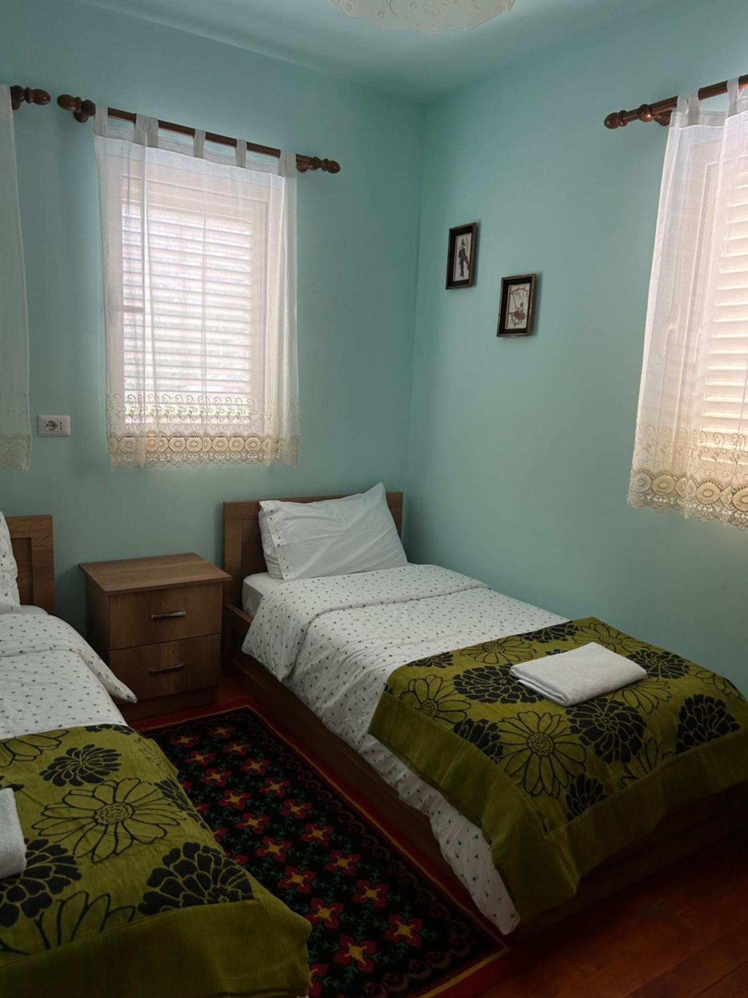Vita Guesthouse Bajram Curri Ngoại thất bức ảnh